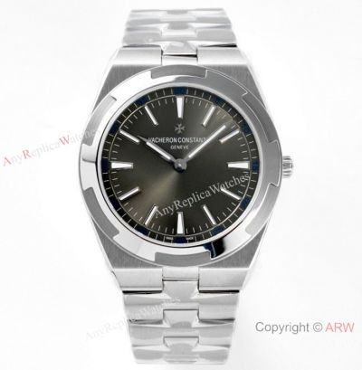 Grade 1A Vacheron Constantin Overseas Ultra-thin Replica Watch Rhodium Face Stainless Steel